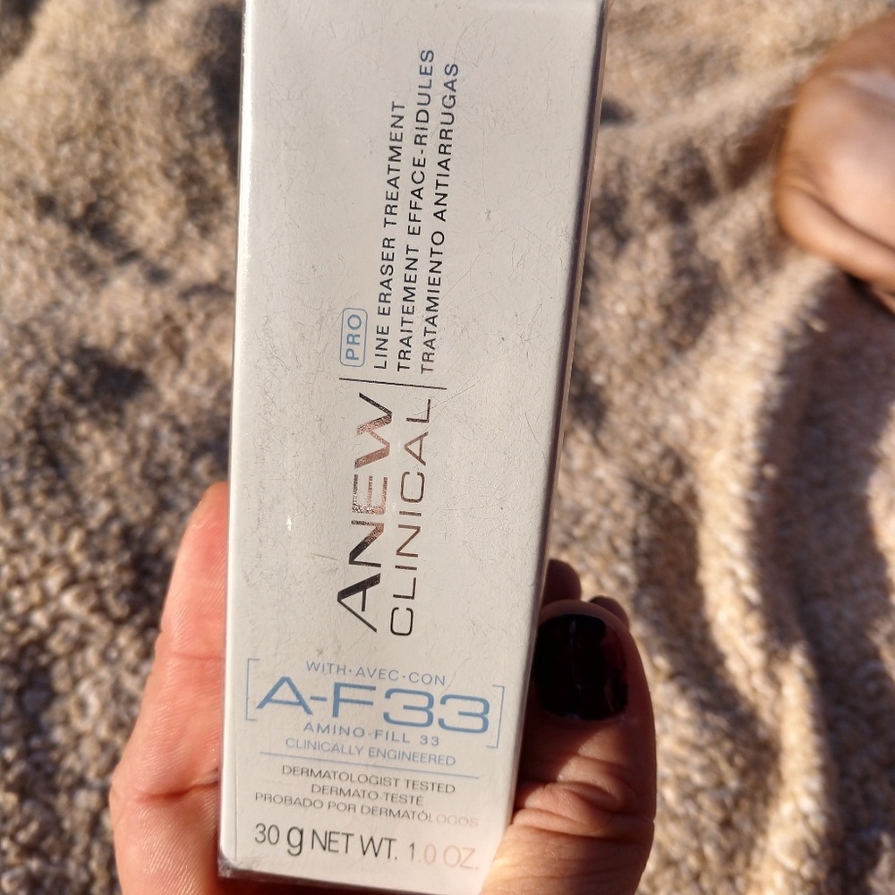 Avon Anew pro+ line eraser treatment